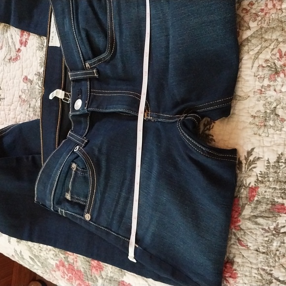 Rag and Bone New York skinny jeans. Size 27. Worn once! - Picture 15 of 16